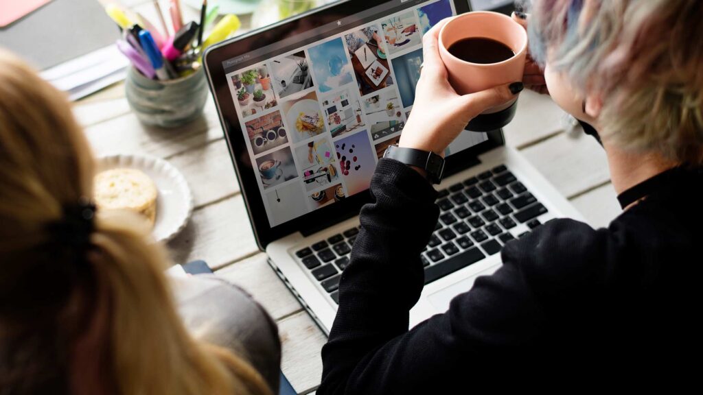 Social Media Services by NECL